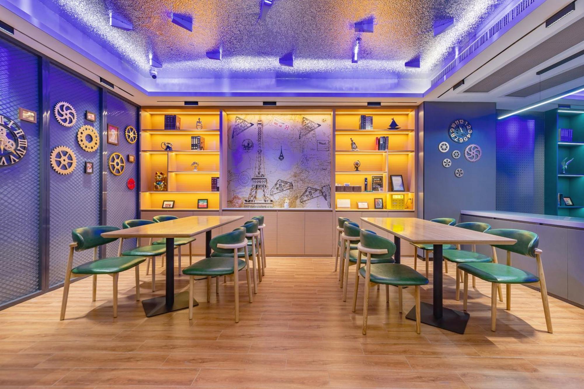Xinghe Yuezhi S Hotel To Guangzhou Yuexiu Park Railway Station Subway Station -Conference Centerbaima Clothing City Flagship Store--Reputation Preferred Esterno foto
